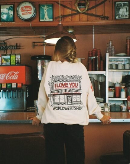 Dandy Diner Crew Neck in Cream