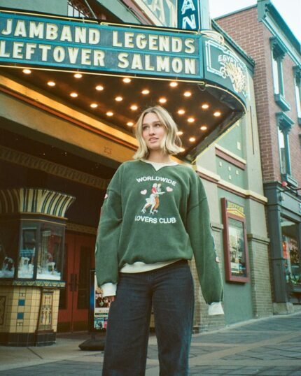 Dandy Lovers Club Crew Neck in Vintage Washed Green